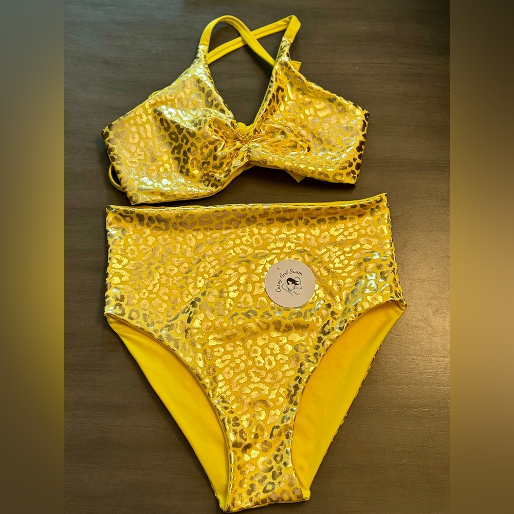 Curvy Girl Swim Triangle Bikini